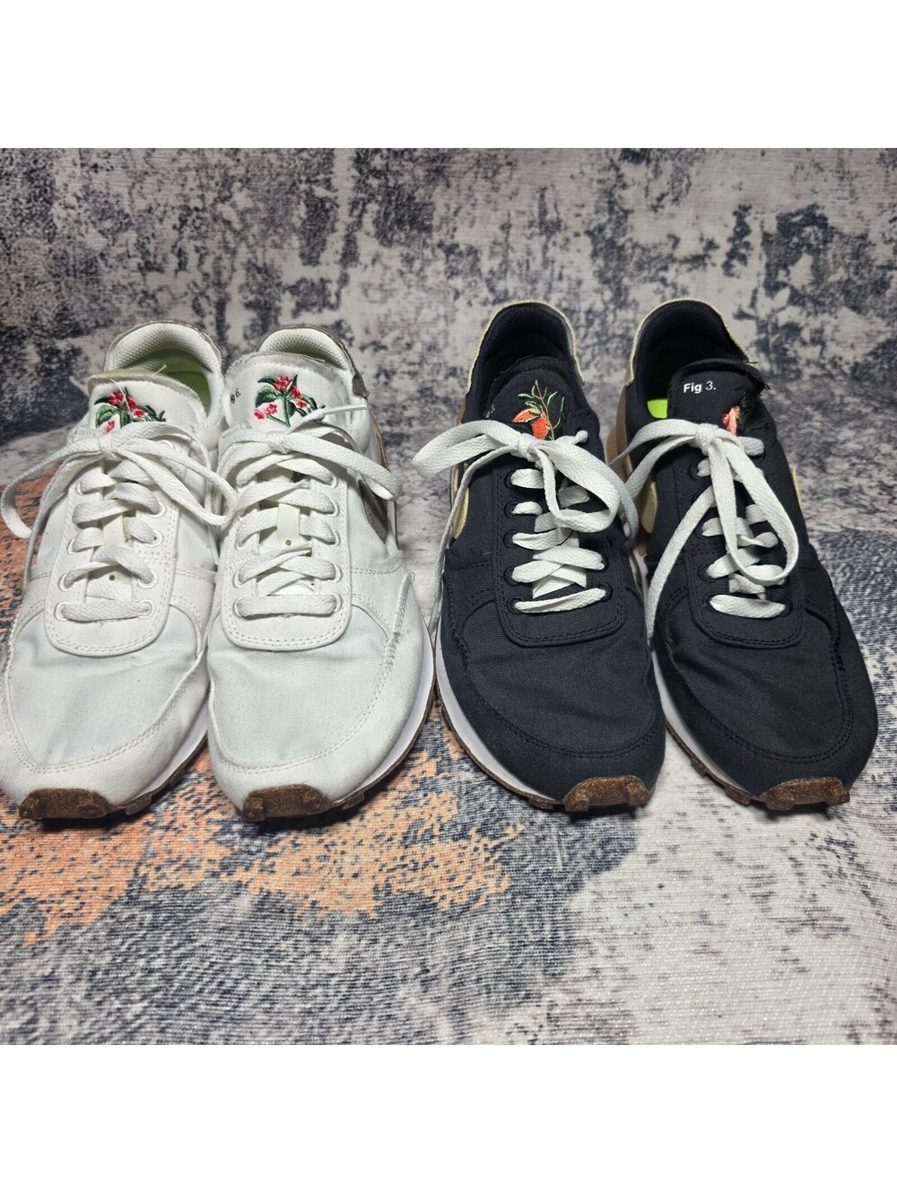 Set of Nike Daybreak Type Cork - Pomegranate and Pagoda M7.5/W9